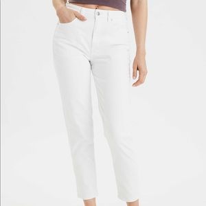 American Eagle Stretch Mom Jeans White